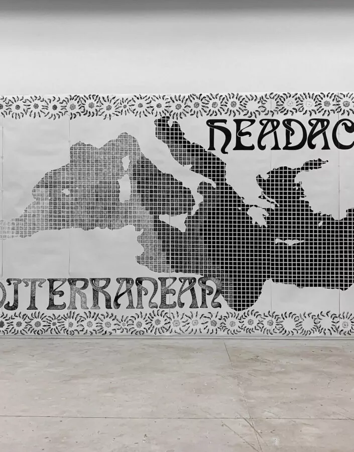 Mediterranean-Headache-2007 -Aleksandra-Mir.-Galeria-Praca-Instituto-Inhotim.-Foto-Leo-Fontes